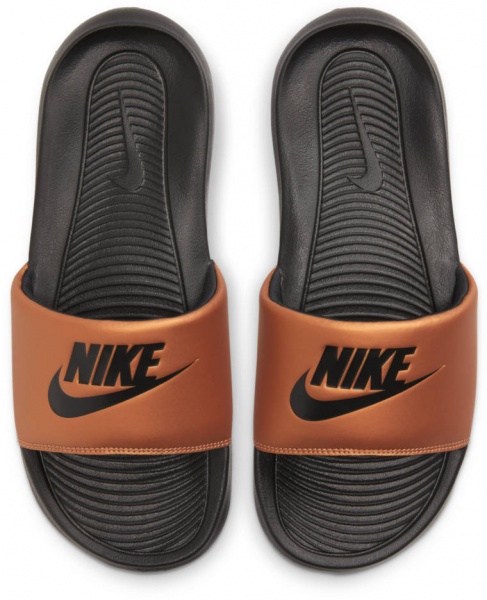 Шльопанці Nike Victori One CN9677-003 р.US 7 чорний