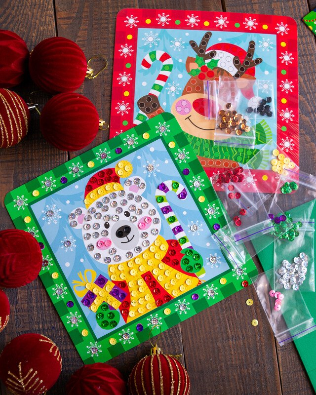 Набір для творчості Ранок Новорічні листівки з паєтками 523469