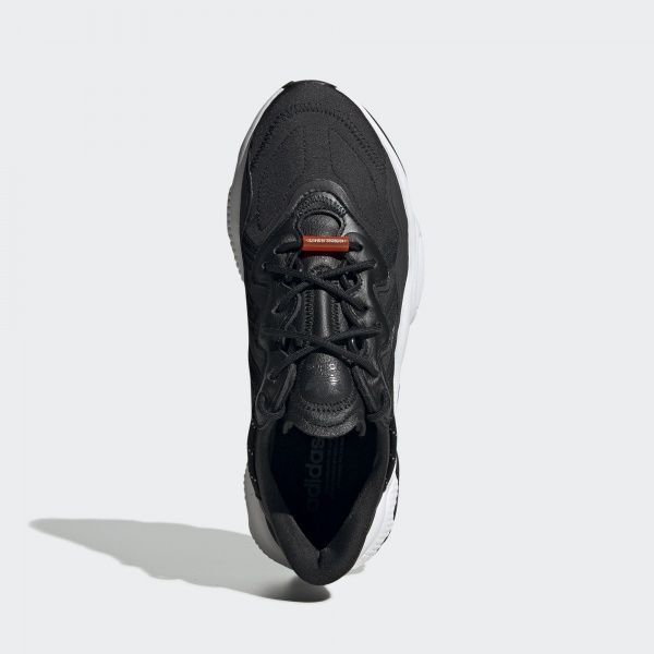 Кросівки Adidas OZWEEGO TR EG8323 р.8,5 чорний