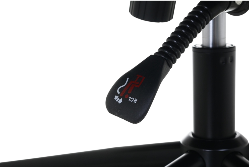 Кресло офисное Центр Меблів Тео BS-7509-2 черный