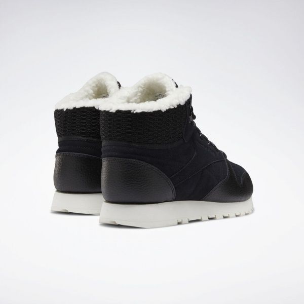 Ботинки Reebok CL LTHR ARCTIC BOOT DV7233 р. 6,5 черный