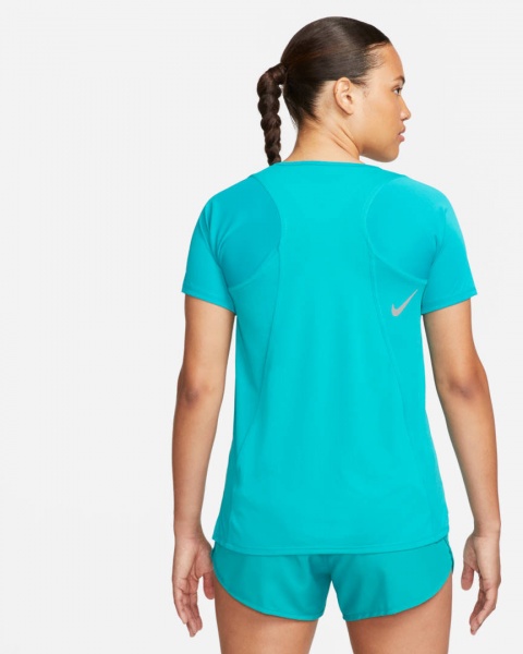 Футболка Nike W NK FAST DF SS TOP DD5927-443 р.S бирюзовый