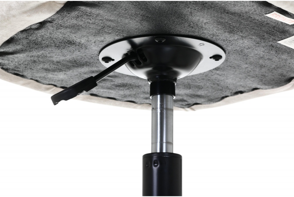 Кресло офисное Центр Меблів CHLOE 510х540х850-980 мм айвори