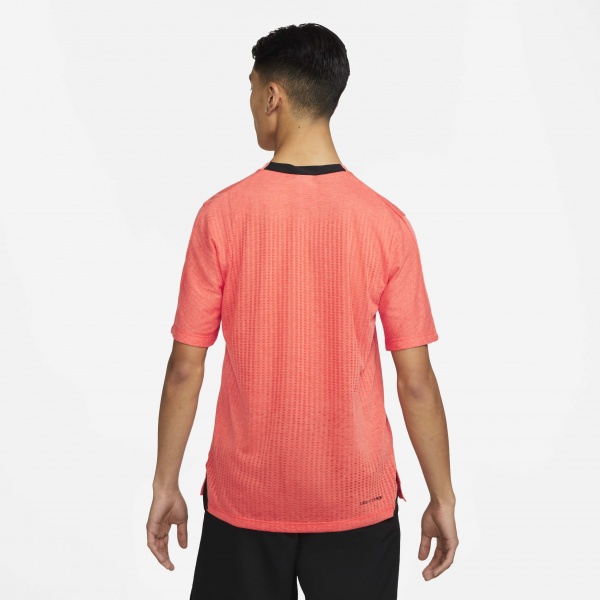 Футболка Nike M NP DFADV NPC TOP SS DD1703-634 р.XL червоний