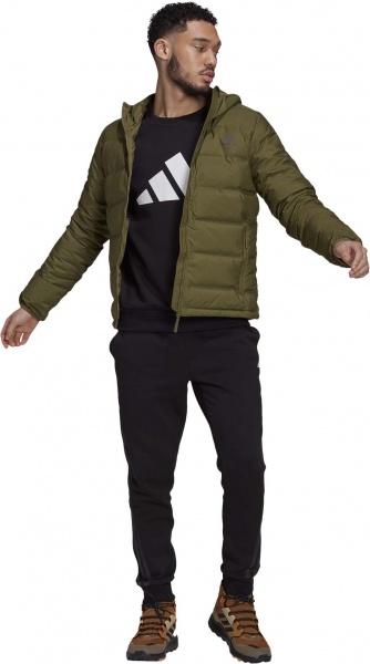 Пуховик Adidas Helionic Ho Jkt GU3954 р.S оливковый