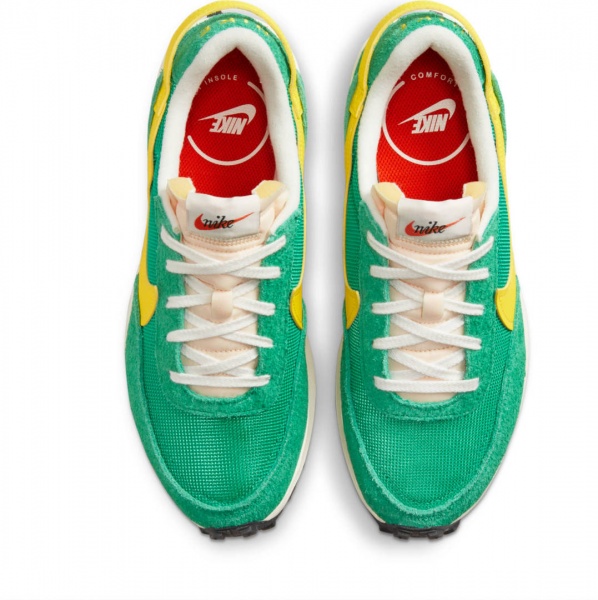 Кросівки Nike Waffle Debut DX2931-300 р.39 зелений