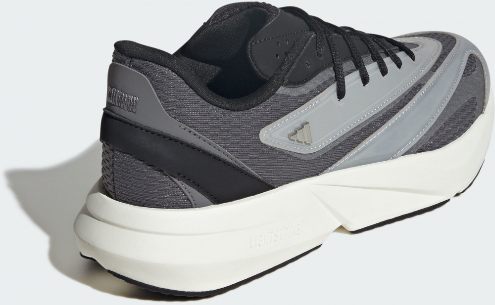 Кросівки чоловічі Adidas LIGHTBLAZE JS0913 р.45 1/3 сірі