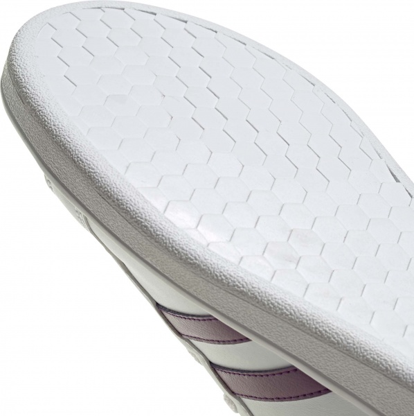 Кроссовки Adidas GRAND COURT BASE FW0810 р.UK 4,5 белый