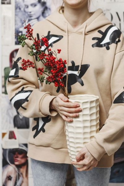 Ваза керамічна Клин біла Резон