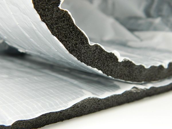 Шумоизоляционный каучук FRA фольгированный самоклеящийся 9 мм Normaizol