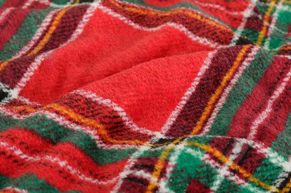 Плед Basic NY Red Squares 150x190 см в ассортименте La Nuit