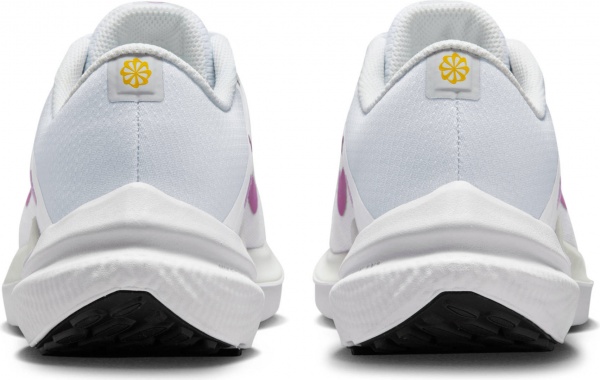 Кроссовки Nike NIKE AIR WINFLO 10 DV4023-103 р.40 белый