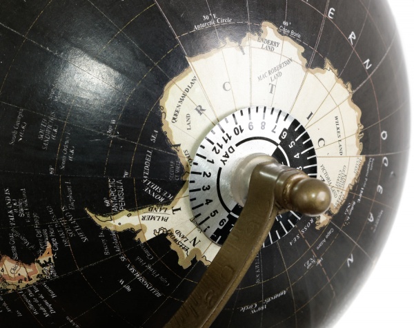 Глобус в ассортименте 33 см