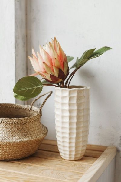 Ваза керамическая бежевая Клин 28 см Резон