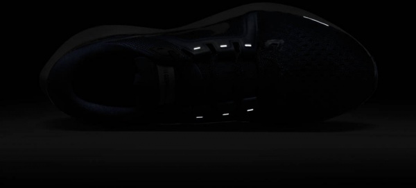 Кроссовки Nike NIKE AIR ZOOM VOMERO 16 DA7245-403 р.45 черный