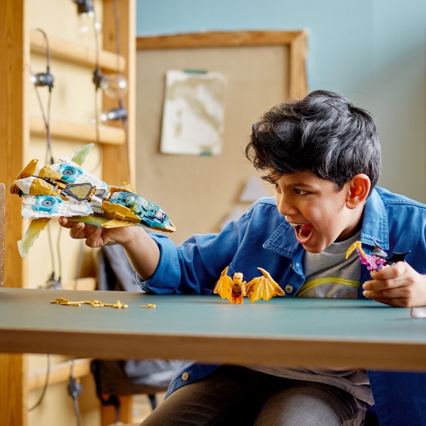 Конструктор LEGO NINJAGO Літак Золотого дракона Зейна 71770