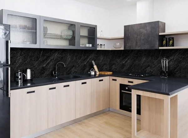 Наліпка на кухонний фартух Zatarga Чорний мармур Z184120 65x250 см