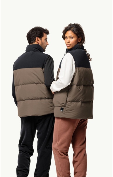 Жилет Jack Wolfskin DELLBRUECK VEST 1207621_4610 р.S коричневий
