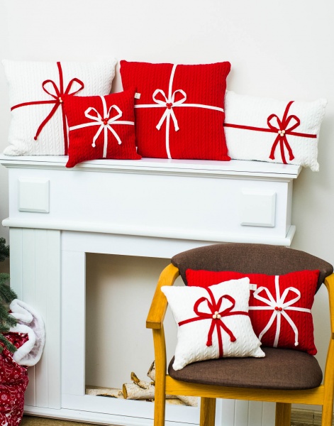 Подушка декоративная с бантом 30x30 см 233 Белая Прованс 