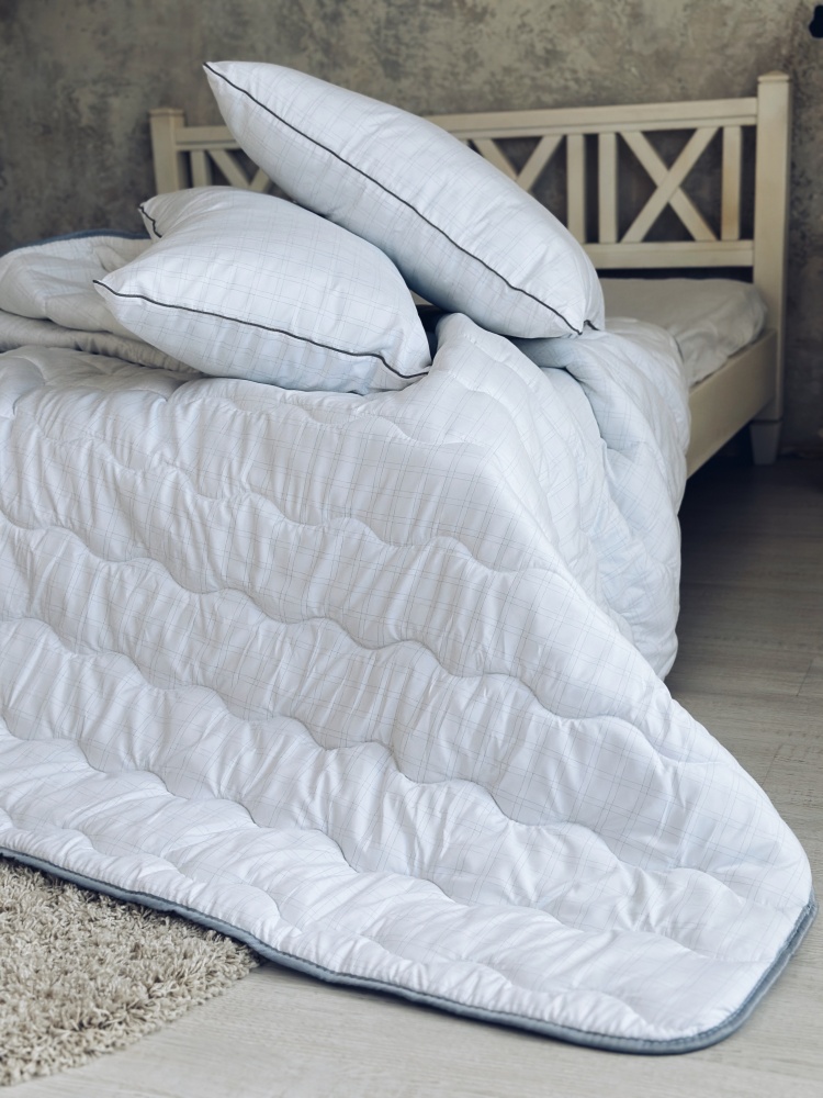 Одеяло демисезонное стеганая ВОЛНА 140x205 см ARCLOUD