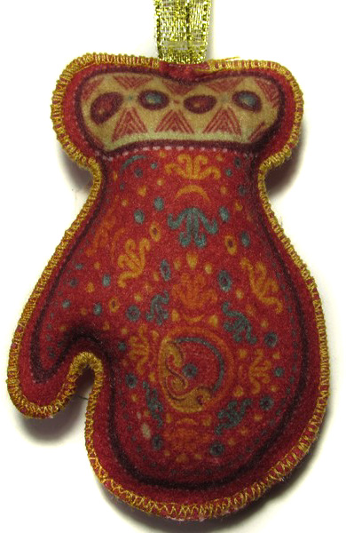 Подвеска фетровая Варежка бордо 8,5 см