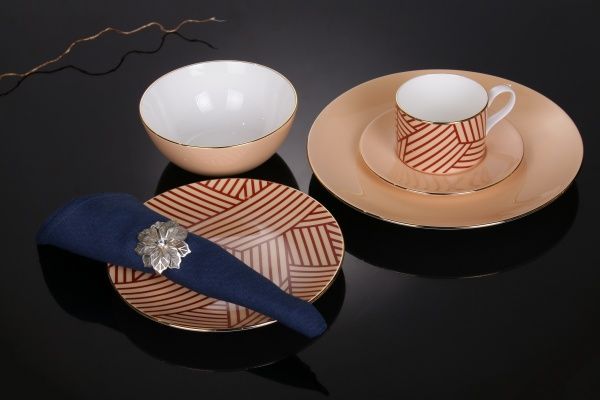 Сервиз столово-чайный Lina Beige 30 предметов на 6 персон Fiora