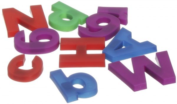 Набор букв First Classroom латиницей 80 шт.