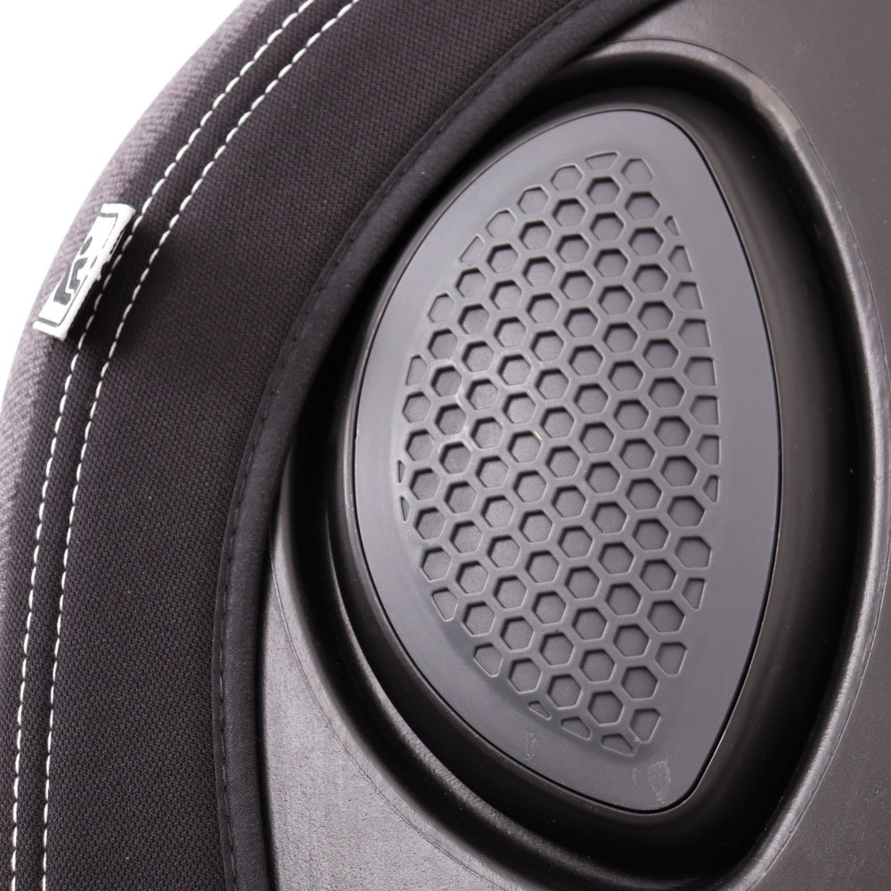 Автокресло Eternal Shield AA17N-В коричневый с черным