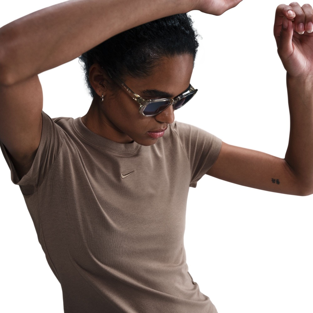 Футболка Nike W NSW NK CHLL KNT MD CRP FV5508-233 р.M коричневый