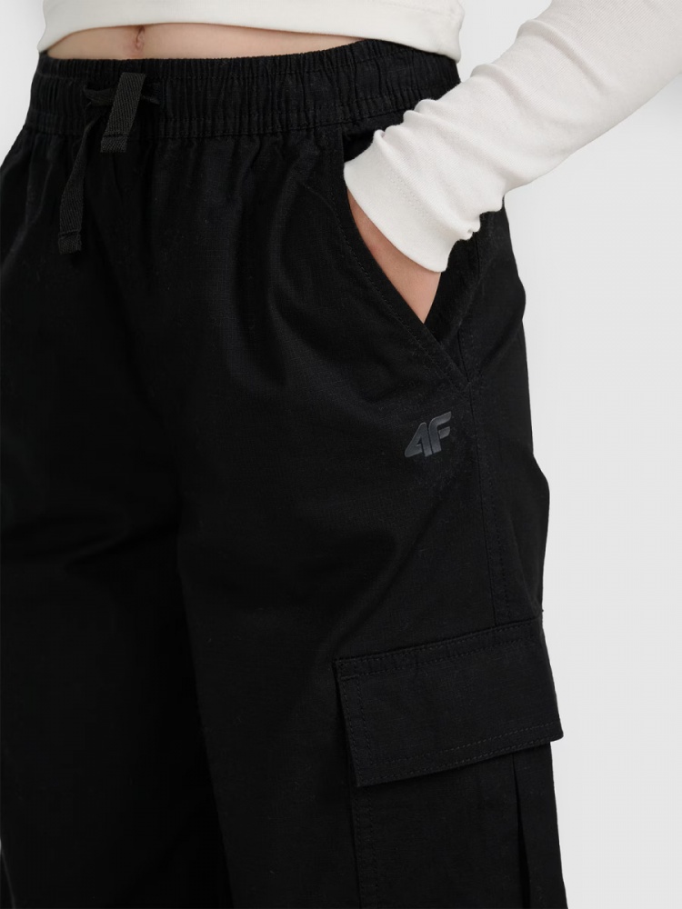 Штани 4F TROUSERS CAS F1246 4FJWAW25TTROF1246-20S р. 152 чорний