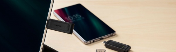 Флеш-пам'ять USB Kingston DT70 TYPE-C 32 ГБ USB 3.2 black (DT70/32GB) 