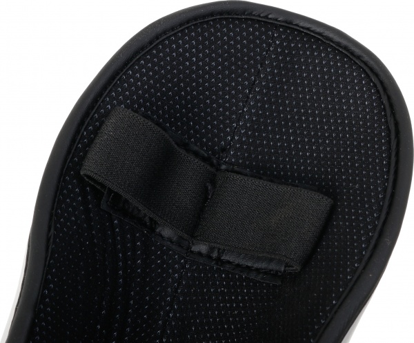 Футы для кикбоксинга MaxxPro KMR-625 красный р. S 