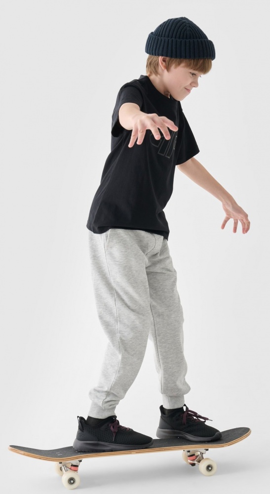 Футболка 4F TSHIRT M2331 р.140 чорний