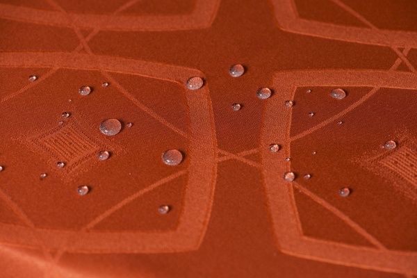 Скатерть Diana водоотталкивающая терракот 150x180 см терракот ITA Dream 