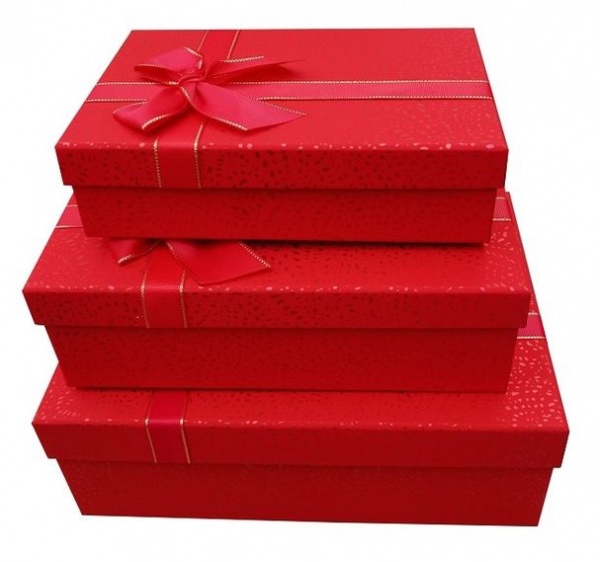 Коробка подарункова UFO m1340-0506 24x17x6.5 см RED