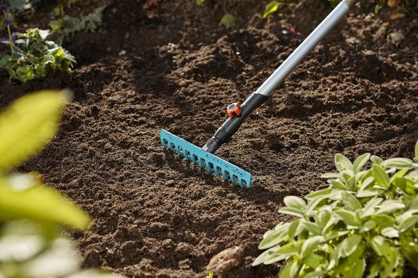 Грабли зубчатые Gardena 3176-20 12 зубцов