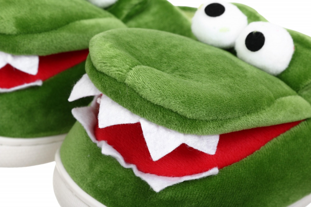 Тапочки для мальчиков HW Крокодил р.32-33 зеленый NULL