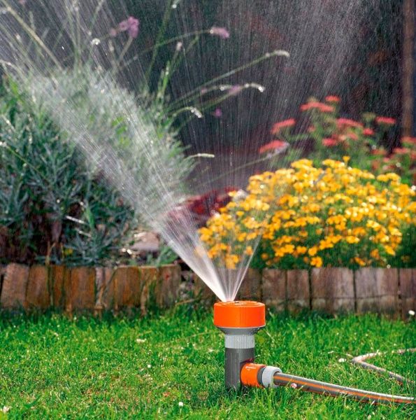 Дождеватель Gardena Twist 2068-20 