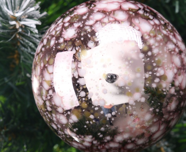 Елочная игрушка в форме шара розовая стеклянная 8 см 8 мм розовый ABT620010