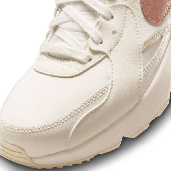 Кроссовки Nike WMNS AIR MAX EXCEE LEA DM0837-100 р.US 6,5 бежевый