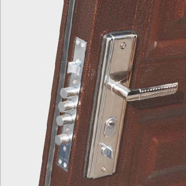 Двері вхідні Kaiser K700-2 2050x960x70 мм праві