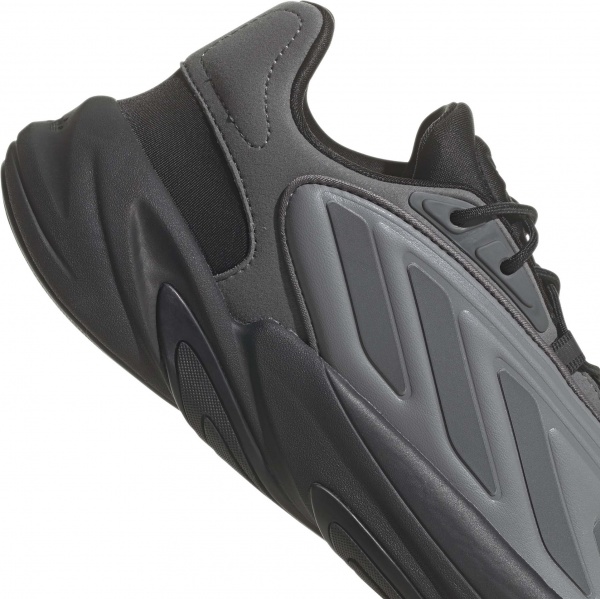 Кроссовки Adidas OZELIA H04253 р.UK 7,5 серый