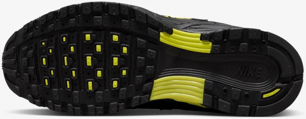 Кросівки чоловічі демісезонні Nike WMNS P-6000 FV0943-001 р.42 чорні