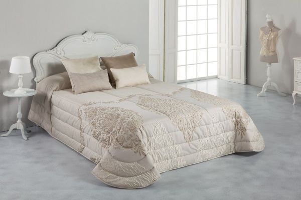 Покрывало Perla 235x270 см Textilia бежевый 