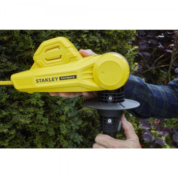 Кусторез аккумуляторный Stanley SFMCPH845M1