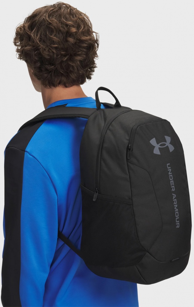 Рюкзак спортивный Under Armour Hustle Lite Backpack 6000399-001 26,5 л черный