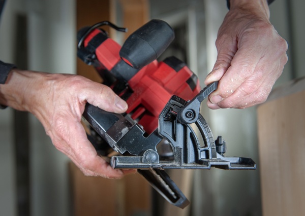 Пилка дискова SKIL SW1E3571CA