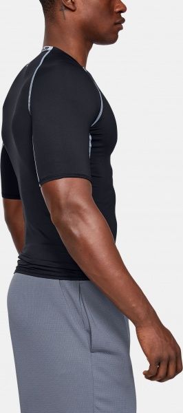 Футболка Under Armour UA HG Armour SS 1257468-001 M черный