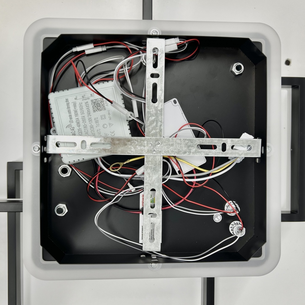 Люстра світлодіодна Luminaria 4x105 Вт LED-модуль чорний GENNY SQUARE RGB 105W 4S BLACK