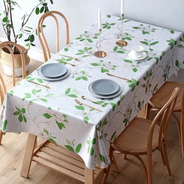 Скатертина платина Магнолія 137x180 см срібний Dariana 